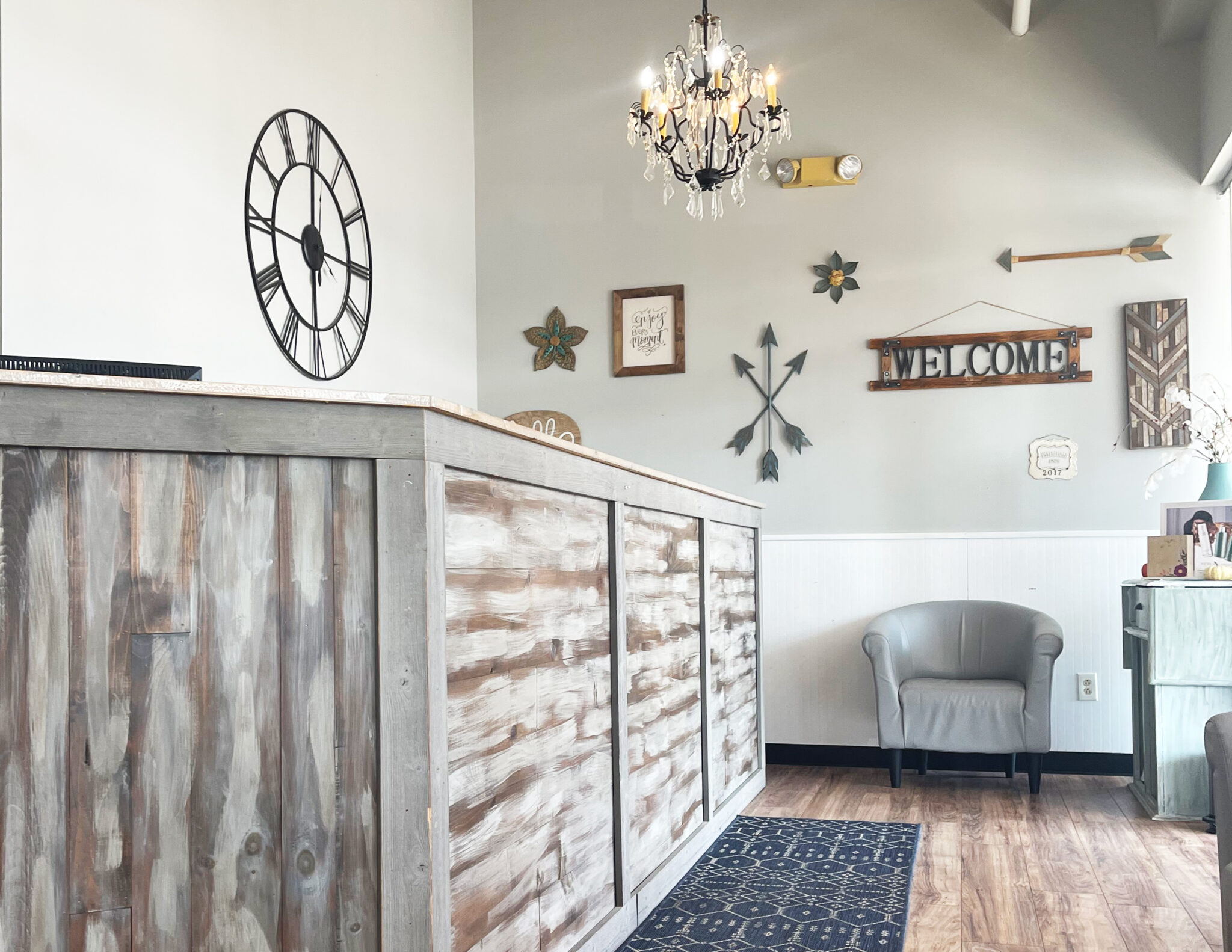 A Little Off the Top Salon and Spa – A Little Off the Top Salon and Spa